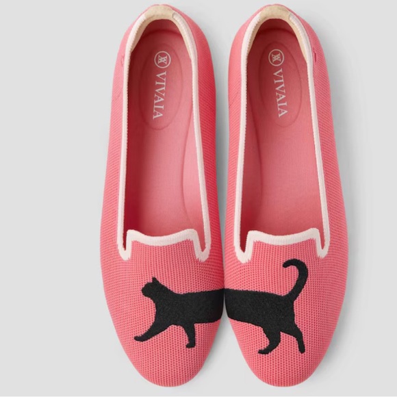 Vivaia Round-Toe Embroidered Loafers (Audrey)Size 40.5 - Picture 3 of 11